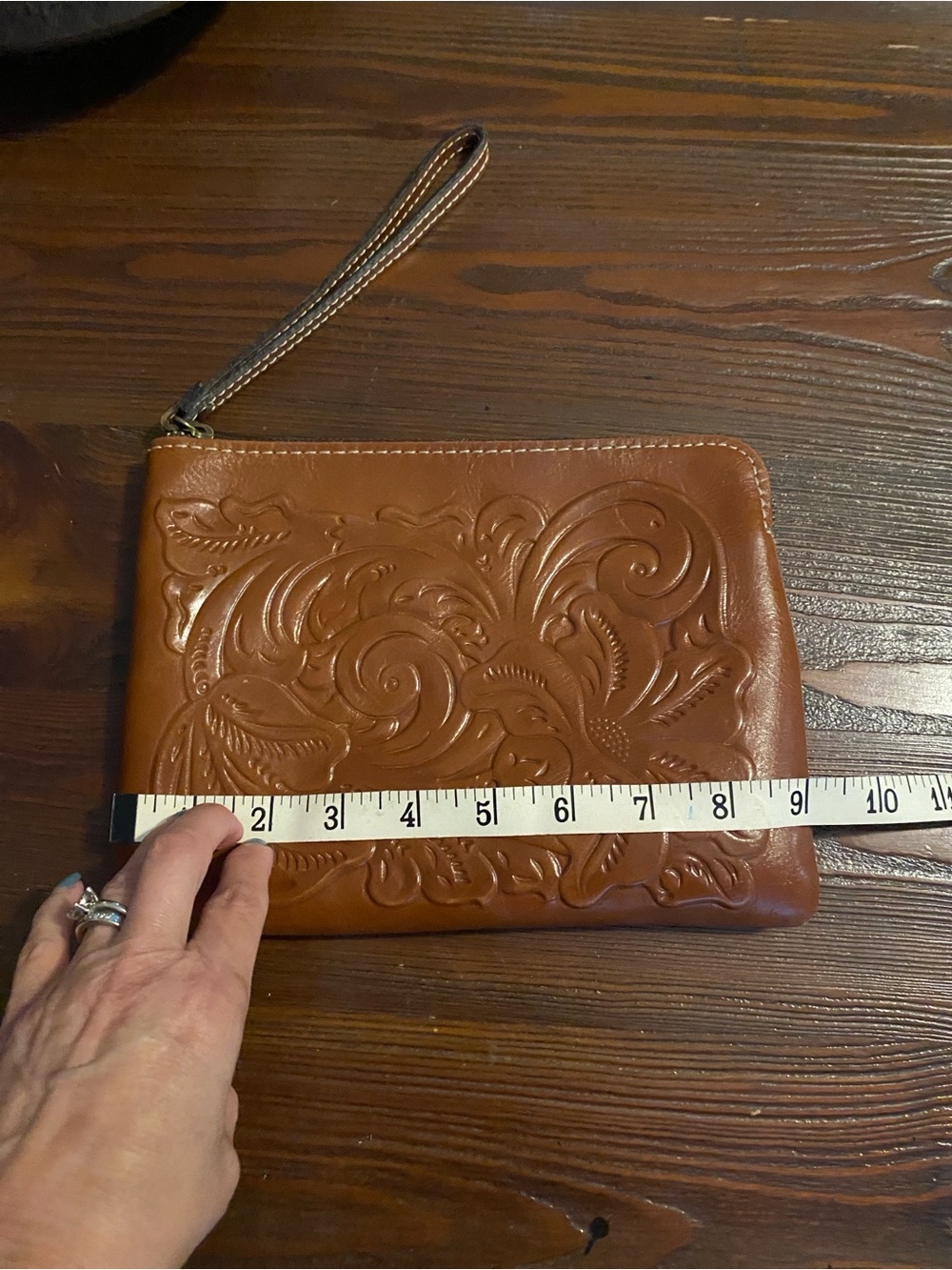 PATRICIA NASH- 2 Embossed Brown Leather Wristlets, Clutch - Picture 4 of 16